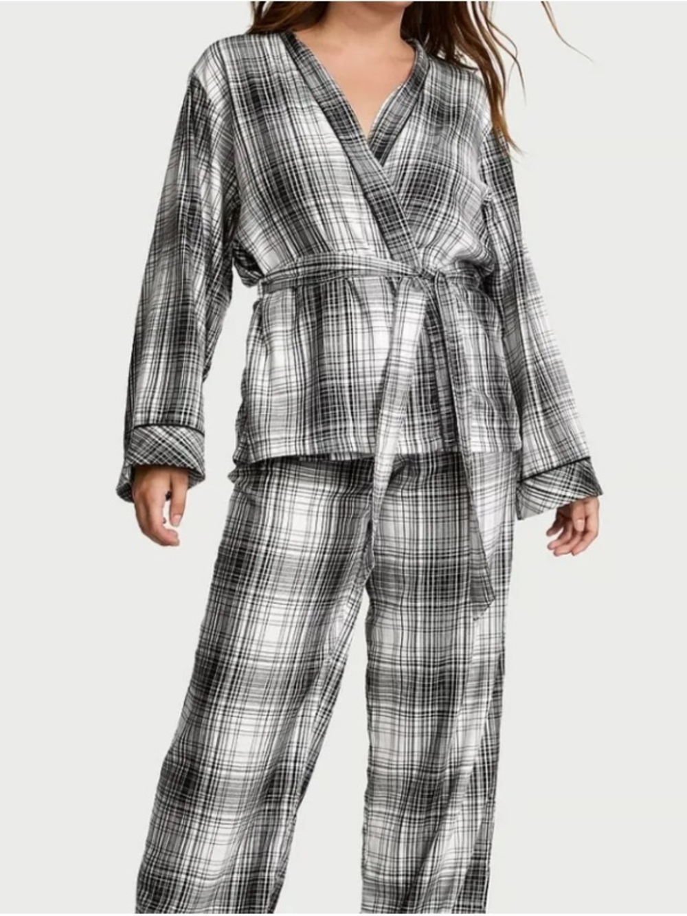 S Victoria’s Secret flannel wrap top long pajama set